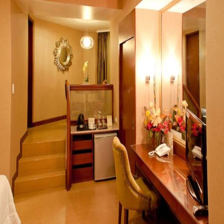 Royal Garden Hotel Ozamis Exterior photo
