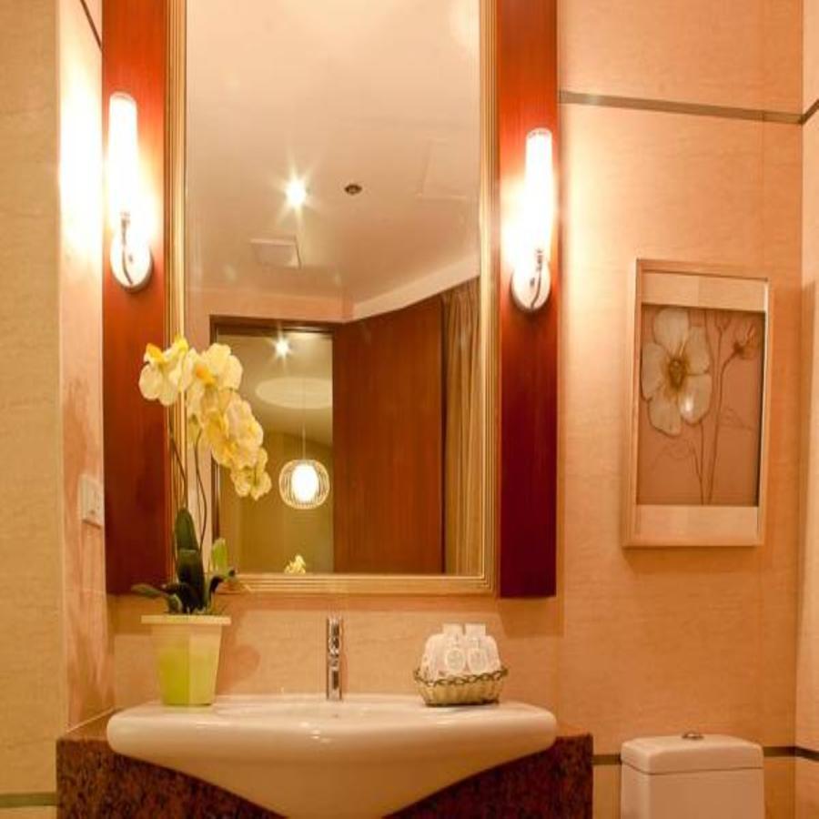 Royal Garden Hotel Ozamis Exterior photo